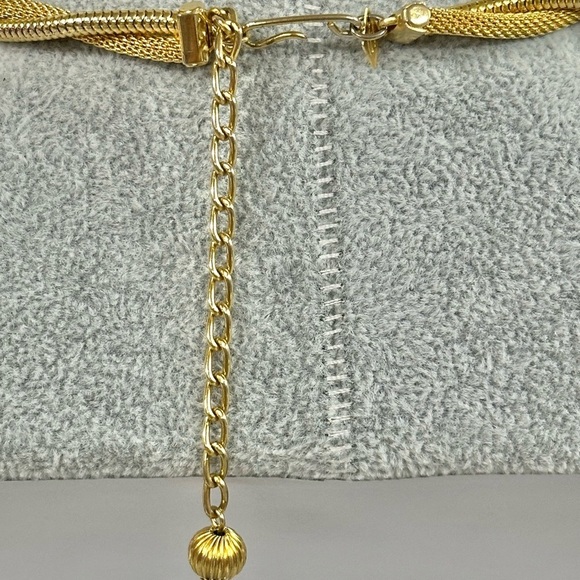Vintage Signed Fjj Gold Tone Mesh And Serpentine Twist Necklace with Baguettes - Picture 4 of 4